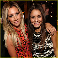 Ashley-tisdale-vanessa-hudgens-spring-breakers-after-party-pair