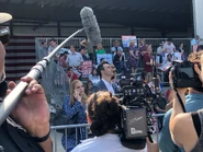 D3Vltf3W0Ag3zSR.jpg-large.jpeg (517 KB)