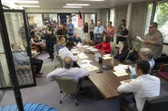 VEEP 701 082318 CH 0004-3.jpg (308 KB)
