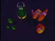 Dad Carrot in "Larry-Boy and the Fib From Outer Space"