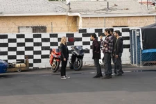 Veronica-mars-season-4-episode-4-photos-17.jpg (75 KB)