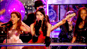 Tumblr lndagr1crv1qbb7qqo1 500.gif