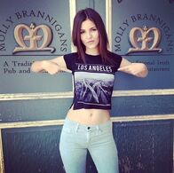 Victoria Justice Belly Button