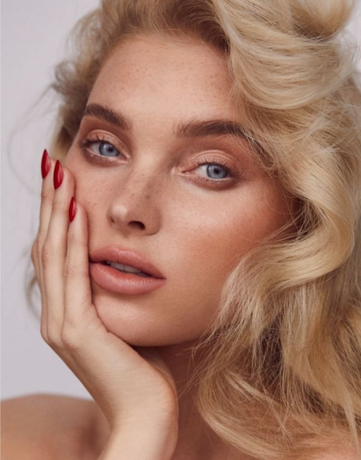 Elsa Hosk, Victoria's Secret Wiki