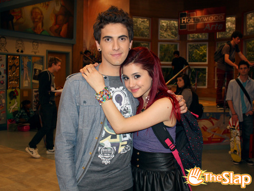 User blog:Catxcrazy/Tag Your Friends! (:, Victorious Wiki