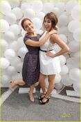 Ariana-grande-matt-bennett-iparty-01