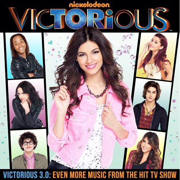 Ariana Grande and Victoria Justice Can't Believe It's Been 7 Whole Years  Since Victorious