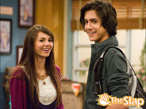 Victoria Justice Victorious Tori Vega Hollywood Nickelodeon, others, celebrities, fashion, magenta png