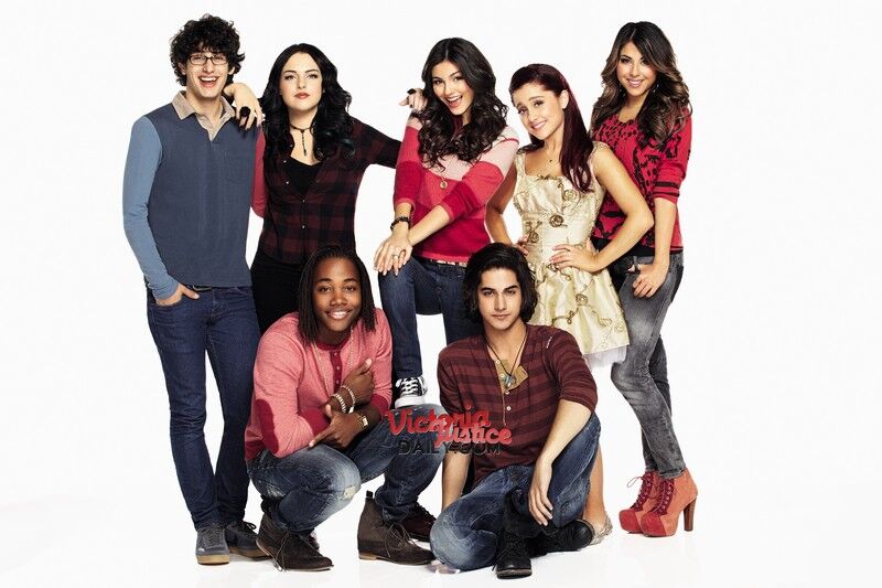 Victorious Pilot (TV Episode 2010) - Victoria Justice as Tori Vega - IMDb