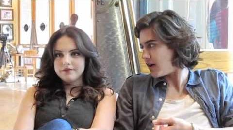 VICTORIOUS Stars AVAN JOGIA & LIZ GILLIES Interview @ Flash Mob!