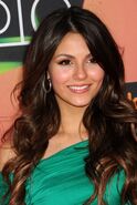 320px-Victoria justice 1281890330