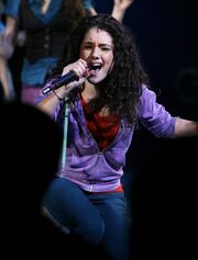 Ariana13.jpg