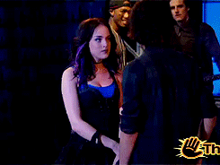 Tumblr mec82rhgjc1rqy6q8o1 250.gif