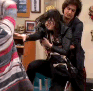 Tumblr m5dcio4dfO1qdpmv5o2 250.gif