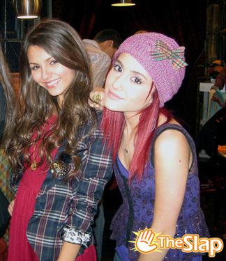 Por qué Tori Vega protagonista de Victorious, es tendencia?