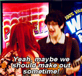 Tumblr m0daxusPxK1r09zs6o2 r1 250.gif