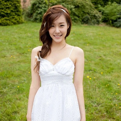 asos green plisse dress ENSEMBLE YUNA main image 0