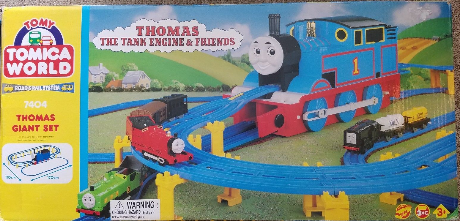 Tomy tomica train set outlet