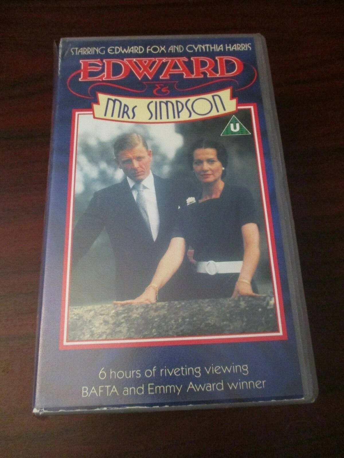 Edward & Mrs Simpson [VHS] 【公式通販】