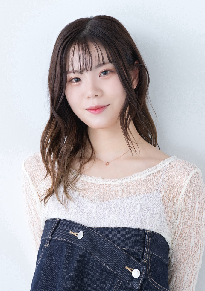 ミュージシャン miaka MIAKA(美亜華) (@miaka.jp) • Instagram photos and videos