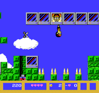 Kiteretsu puede invertir su gravedad al tener una plataforma arriba.