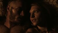 Ragnar raconte son rêve à Lagertha