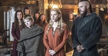 Vikings season2 episode1 gallery 3-p