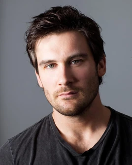 Clive-standen