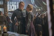 Bjorn and Lagertha in Full Moon