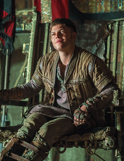 Ivar the Boneless Sitting Pose from Vikings