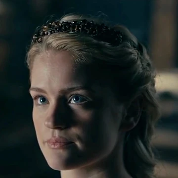 Freydis Vikings Wiki Fandom With lagertha's funeral taking place in episode 7, titled the ice maiden, vikings fans noticed a here's everything you need to know about gyda. freydis vikings wiki fandom