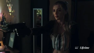 Beth holding Jenny and Kyle at gunpoint