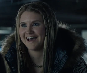 Trina (Office Christmas Party) Villainous Beauties Wiki Fandom