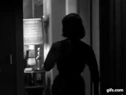 Virginia Villainess 2.gif (5.5 MB) Virginia attacking Ann in her home