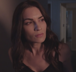 Daphne Jones (Dangerous Medicine) | Villainous Beauties Wiki | Fandom