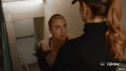 Sienna Kills Lauren.gif (4.76 MB) Sienna killing Lauren King