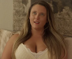 Rochelle 3.jpg (400 KB)