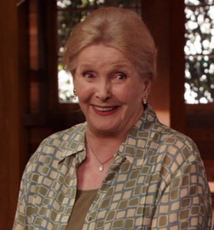 Evelyn Schumacher (Bones) | Villainous Beauties Wiki | Fandom