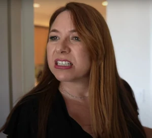 The evil and nameless Brunette Foster Mother