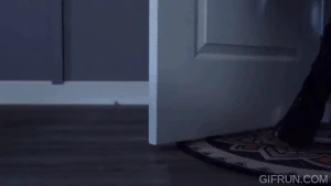 Melissa Heel Entrance