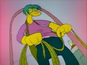 Lucille Botzcowski s'apprêtant à ligoter Bart et Lisa.