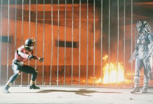 Zu-Mebio-Da 4.jpg (154 KB) Mebio facing Kuuga.