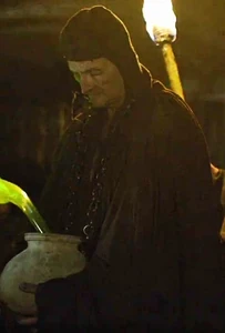 A pyromancer, possibly Garigus, in Game of Thrones.