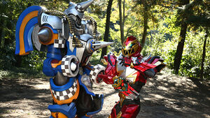 Gunjoji fighting Max RyusoulRed.