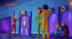 Screenshot--2020.01.01-23 50 58.png (782 KB) Sam, Alex and Clover trap Lisa in a box, and arrest her.