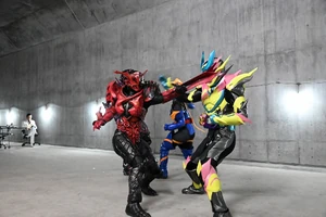 Giffdemos (Akemi Mikoshiba) 3.jpg (302 KB)