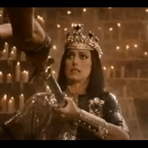 Sonja impales Queen Gedren