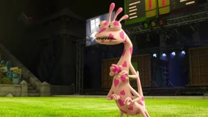 Randall after scare the animatronic child, exits the simulator, still without realizing his skin of hearts.