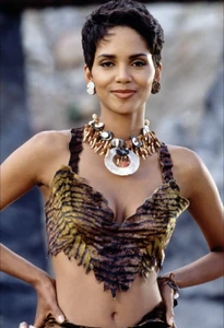 Miss Stone 3.jpg (152 KB)