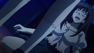 Rias preparing to kill Raynare.